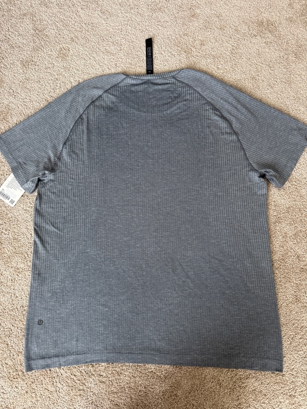 NWT Lululemon Metal Vent Tech Short Sleeve Grey Athletic Seamless Tee - Picture 2 of 7